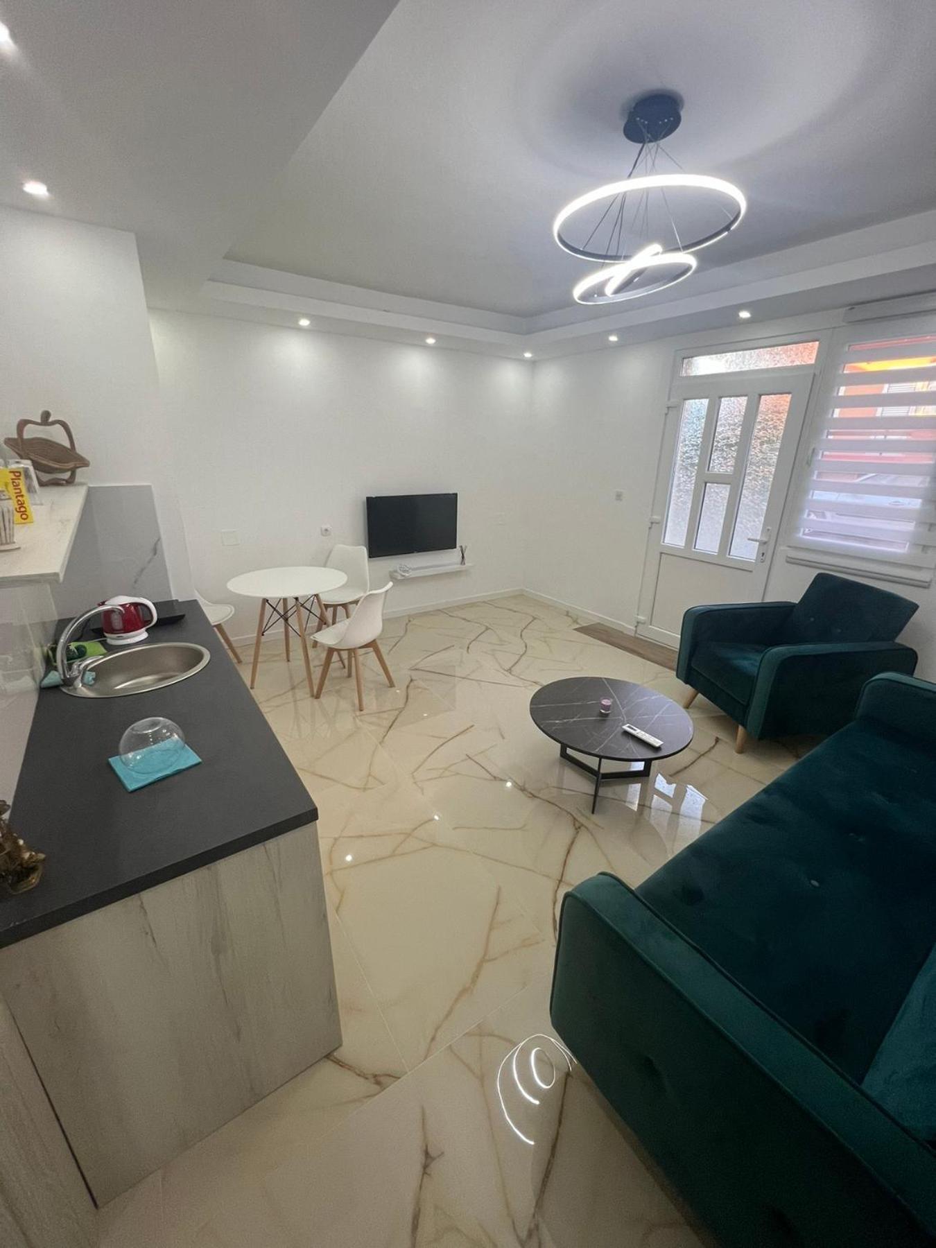 Js Apartmani Nikšić Εξωτερικό φωτογραφία